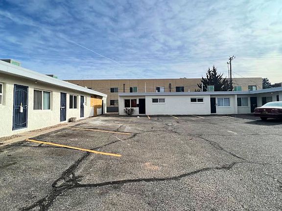 2nd image of 1028 Alvarado Dr SE #1