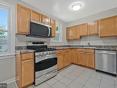 9035 48th Pl — Photo 40