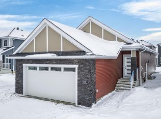 3318 Chickadee Dr NW, Edmonton, AB