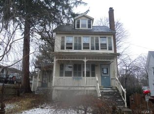 12 Hudson Ter, Marlboro, NY 12542
