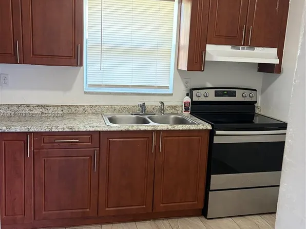 1440 SW 41st Ave #1-2, Fort Lauderdale, FL 33317