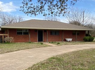 807 Bowie, Thornton, TX 76687
