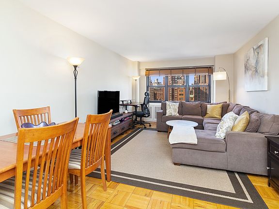 3rd image of 240 E 76th St APT 14V