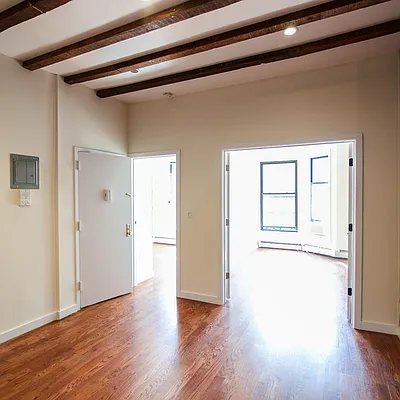 Rented by Nooklyn NYC LLC | media 11