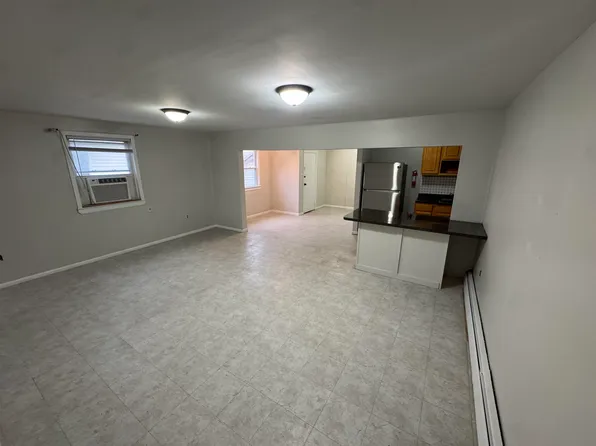 103 Prospect Avenue image 4 of 12