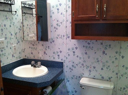 3rd image of 10052 Alvin Ct