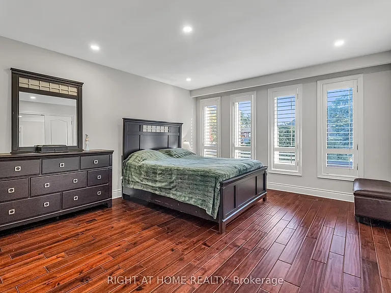 373 Firglen Rdg — Photo 18
