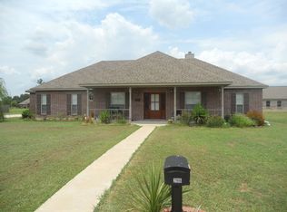 296 Hampton Ct, Lake Charles, LA 70605