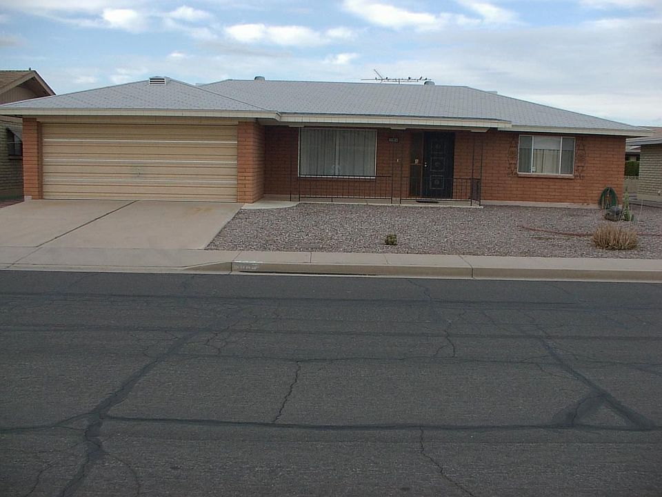 1st image of 4444 E Catalina Ave