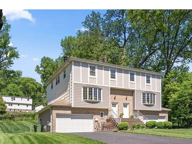 89A Forsythia Ln #A — Photo 1