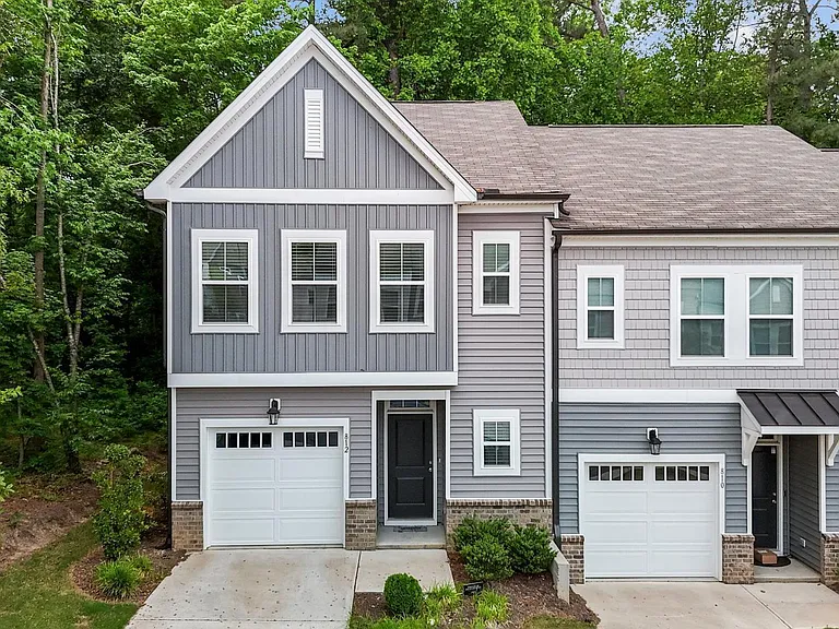 812 Star Ridge Dr — Photo 2