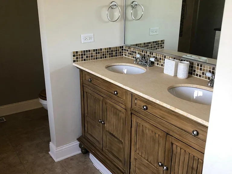 Meadowlark Dr — Photo 23
