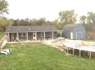 1237 Schuchart Rd, Union, MO 63084