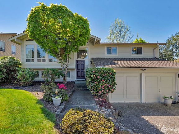 2nd image of 15733 SE 175th Place