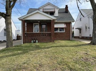 1529 E 294th St, Wickliffe, OH 44092