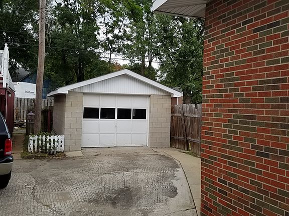 4th image of 37 W Penning Ave