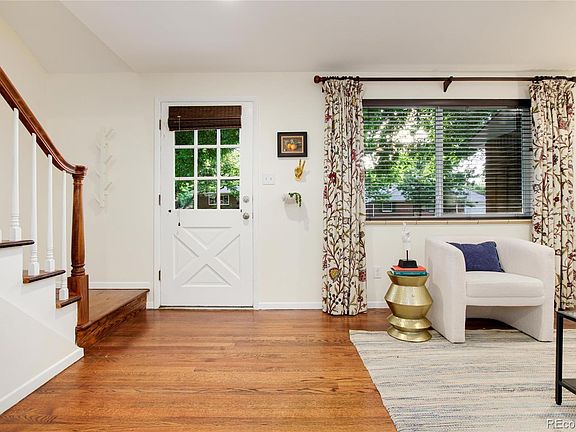 4th image of 1926 S Linden Court