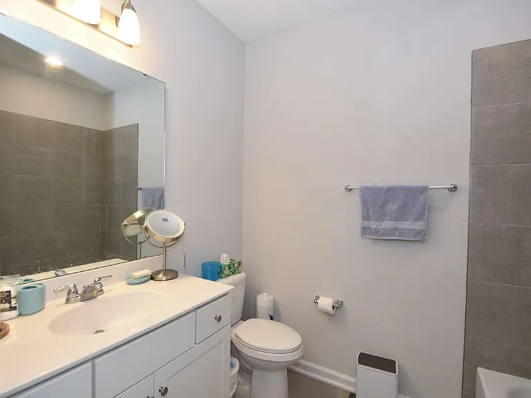 172 Charlie Way — Photo 33