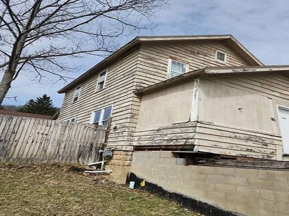 157 Wellsville St, Bolivar, NY 14715
