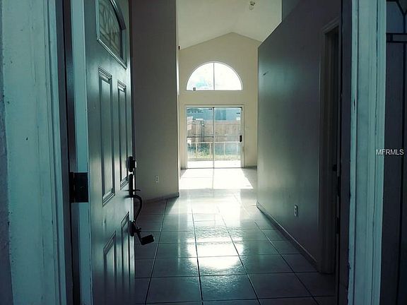 3rd image of 7416 Marseille Cir