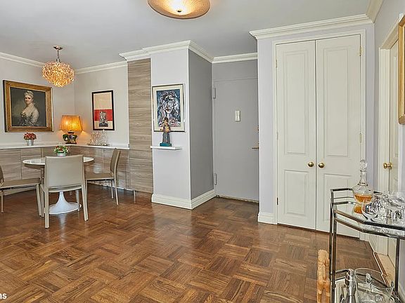 3rd image of 400 E 56th St APT 22J