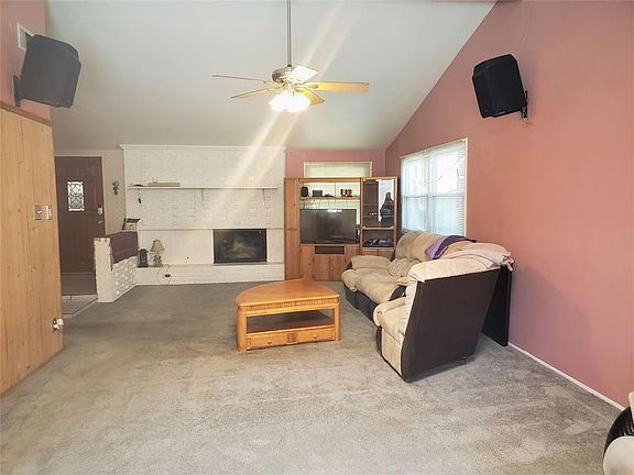 4th image of 3615 High Mesa Dr