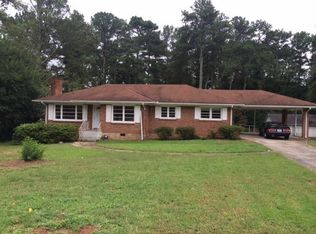 793 Aberdeen Dr, Stone Mountain, GA 30083