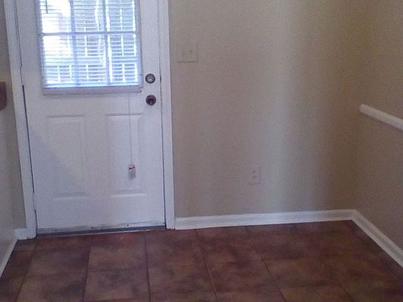 3rd image of 303 Park Circle Pl #A