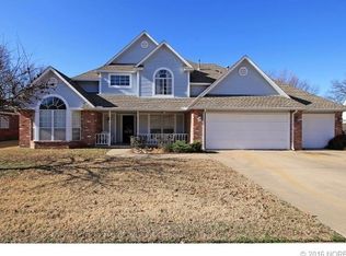 11208 S 91st Ave E, Bixby, OK 74008