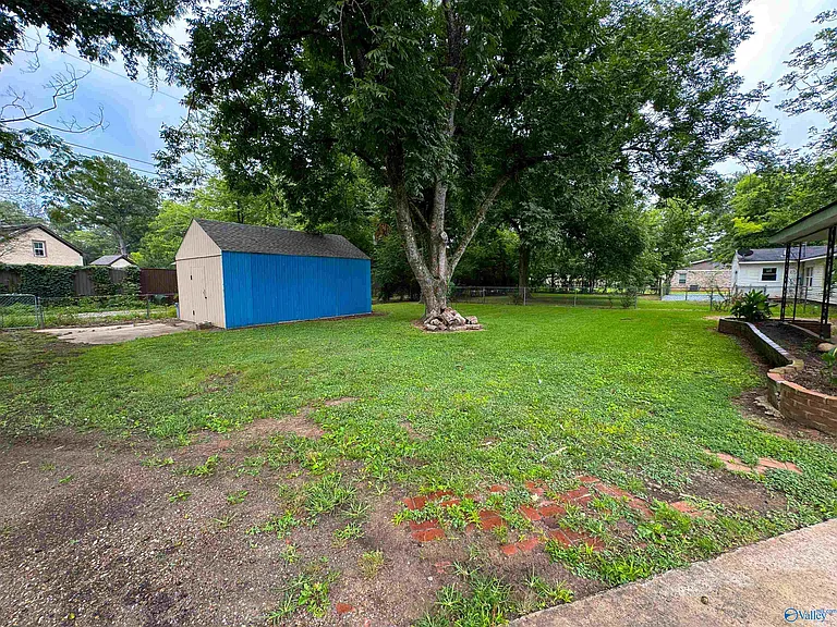 1530 Somerville Rd SE — Photo 24