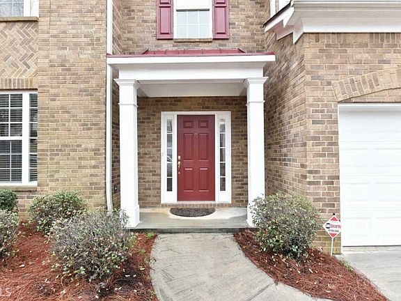 2nd image of 3865 Yosemite Park Ln #2