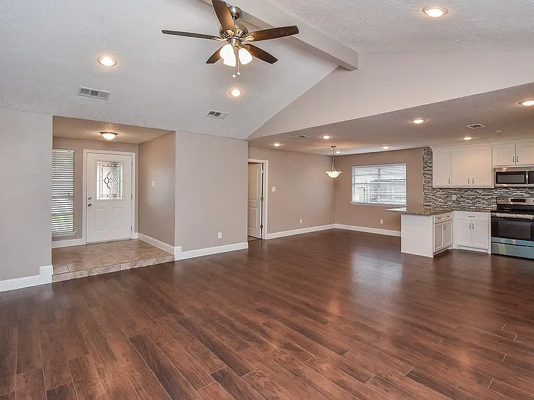 8502 Snowbank Dr — Photo 4