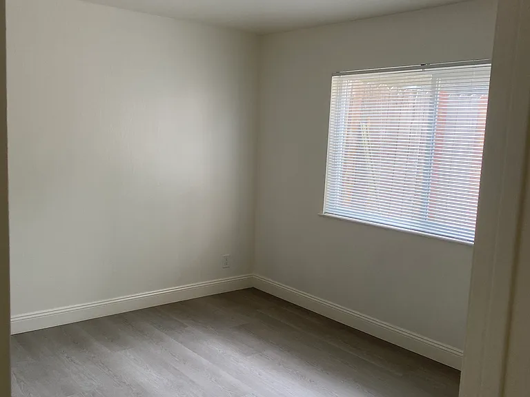 123 Sierra Dr #123 — Photo 5