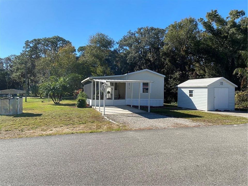 1st image of 8001 Istokpoga St