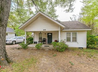 201 2nd St NW, Springhill, LA 71075