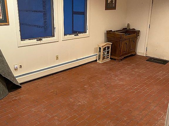 mud room garage to home