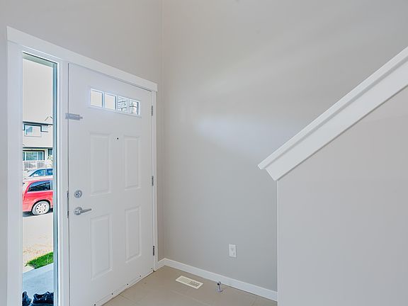 5th image of 17707 59th St NW