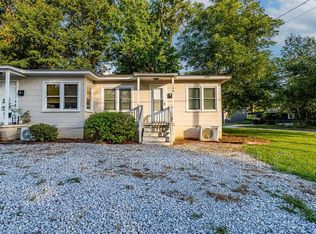 100 Darlington Ave #A, Greenville, SC 29609