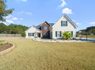 799 Winding Grove Ln, Loganville, GA 30052