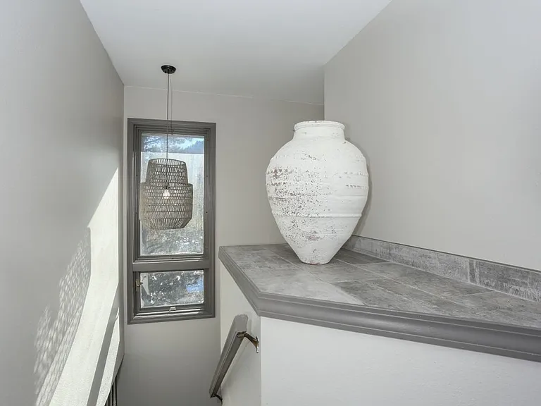 1 Mount Royal Dr — Photo 23