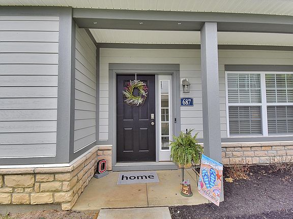 3rd image of 687 Wintergreen Way