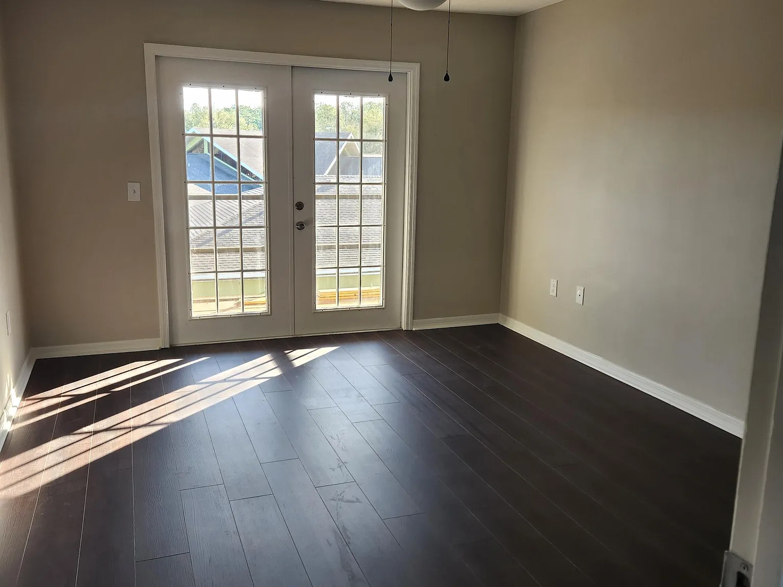 2 bed, 840 sqft, $1,200 — Photo 4