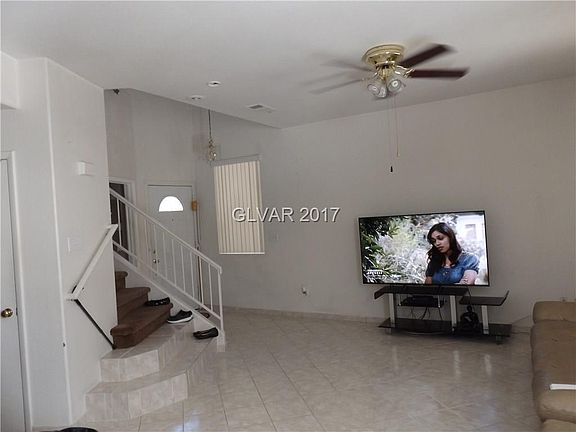 3rd image of 1288 Angel Falls St