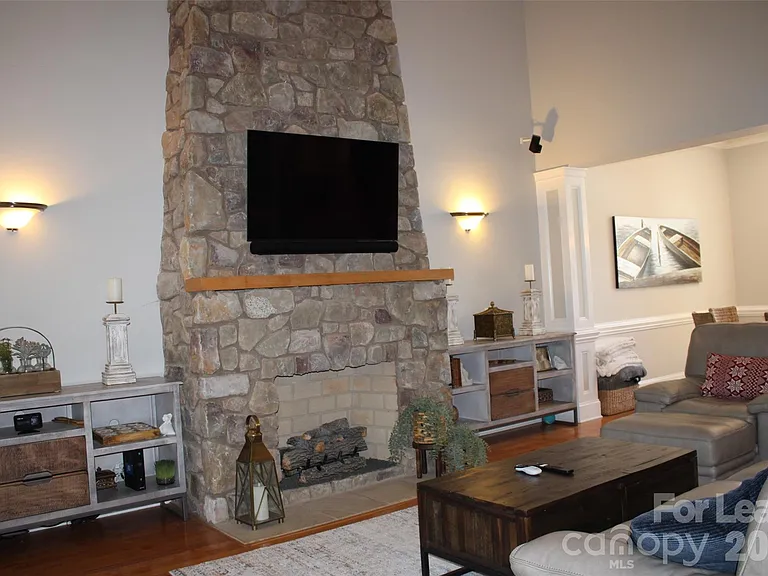 17404 Summer Place Dr — Photo 7