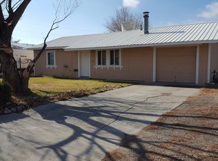 402 Ute Ave, Aztec, NM 87410
