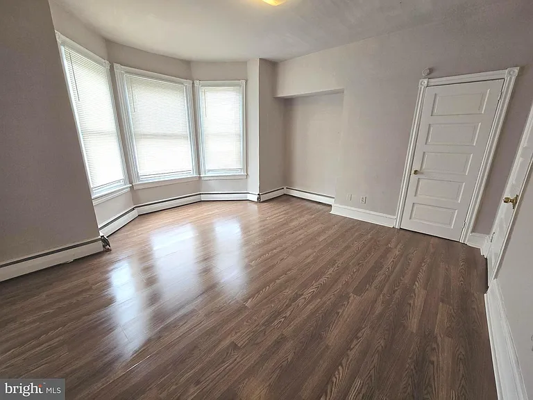 5709 Leonard St #2 — Photo 14