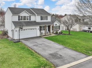 7 N Butterfly Dr, Myerstown, PA 17067