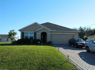 2420 NW 9th St, Cape Coral, FL 33993