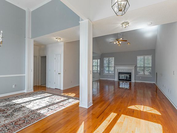 4th image of 1615 Gunston Hall Rd