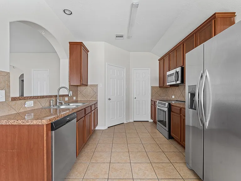18107 Cypress Mist Ct — Photo 7
